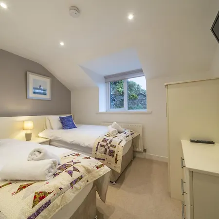 Feriehus The Viewpoint - Stylish In An Elevated Position In The Centre Of Ambleside