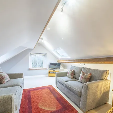 The Viewpoint - Stylish In An Elevated Position In The Centre Of אמבלסייד