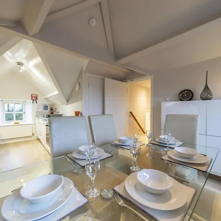 The Viewpoint - Stylish In An Elevated Position In The Centre Of אמבלסייד